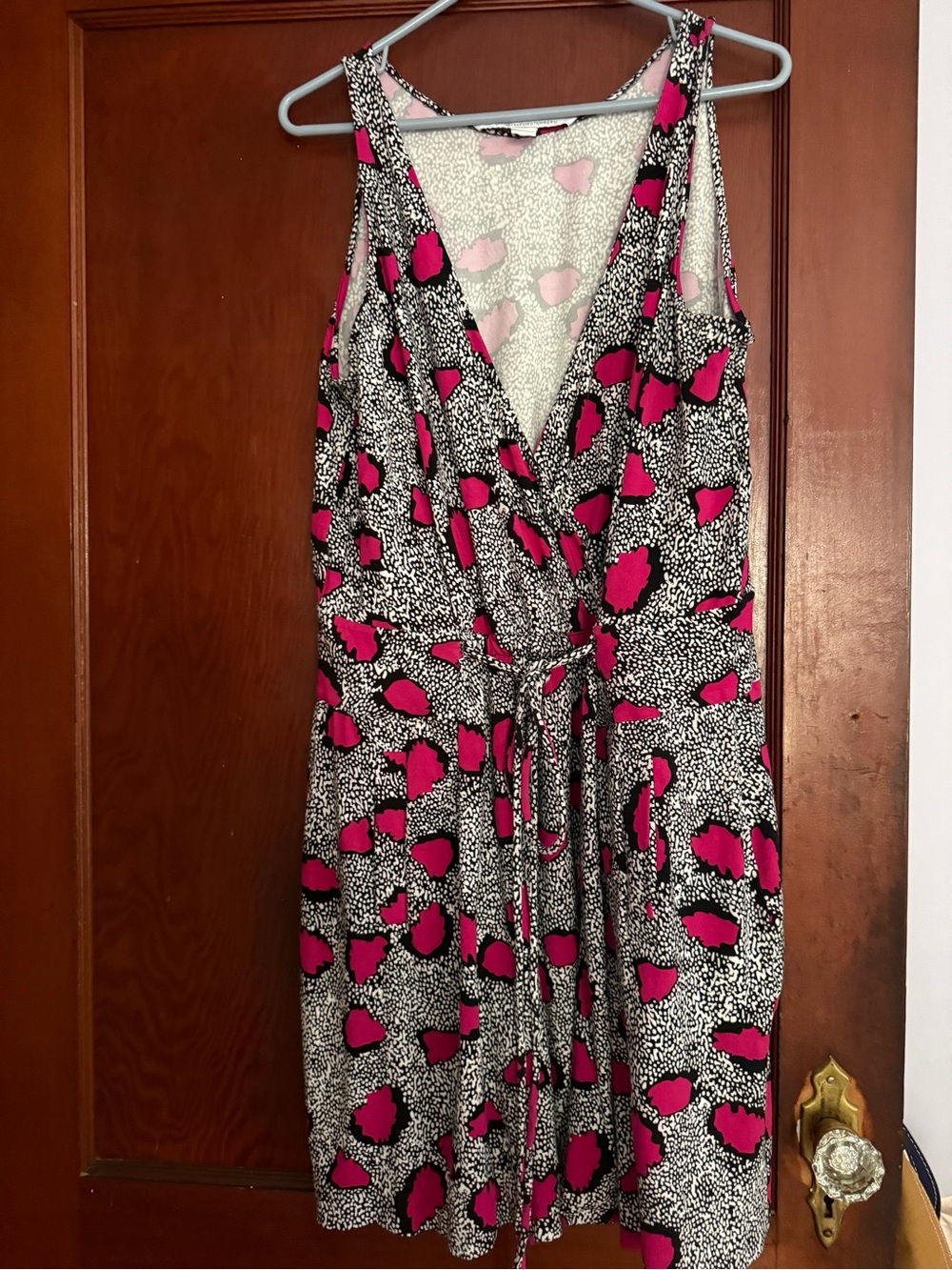 Diane Von Furstenberg Obkixe Faux Wrap Animal-esque Print Mini Dress - Picture 2 of 5